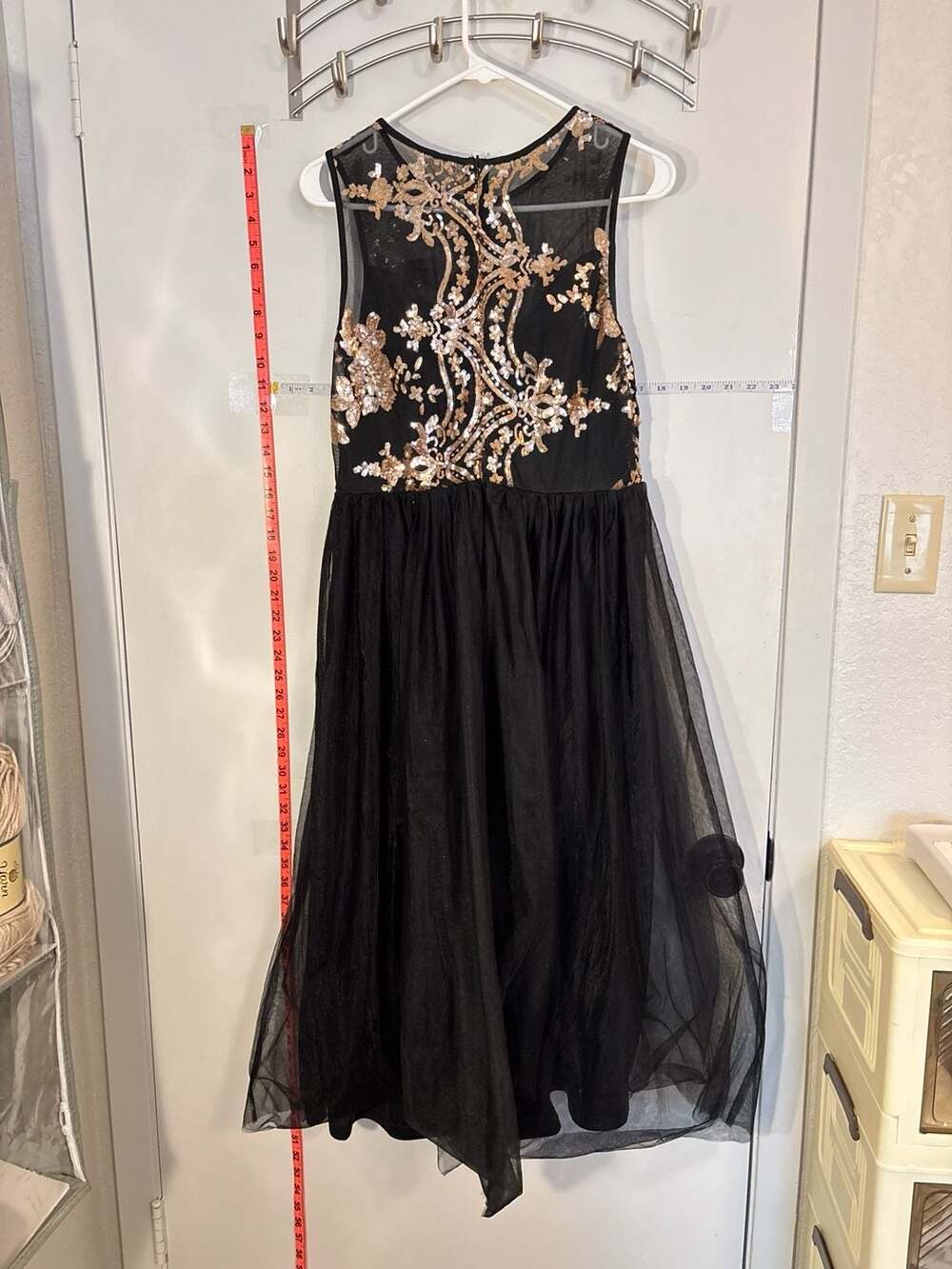 E: Gold Floral Sequin Bodice Black Tulle Mesh Midi Dress Size Large - Picture 5 of 9